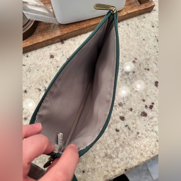 Thirty-One Rubie Mini and Wristlet Strap in Emerald Distressed Pebble - Picture 4 of 4